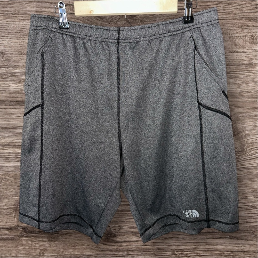 The North Face Vapor Wick Drawstring Mens Gray Running Athletic Shorts Large